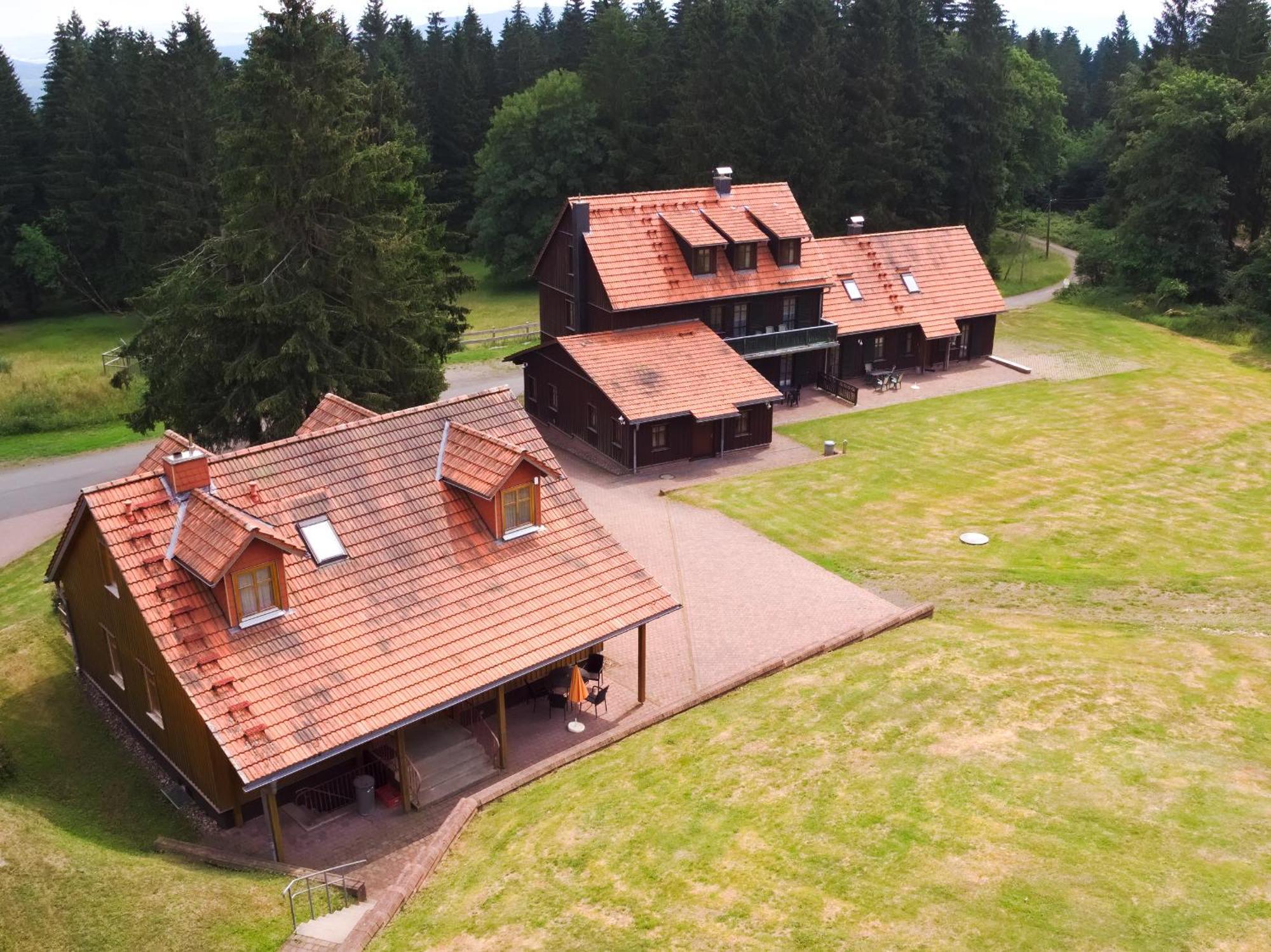 Hotel Und Berggasthof Spiessberghaus Фридрихрода Екстериор снимка