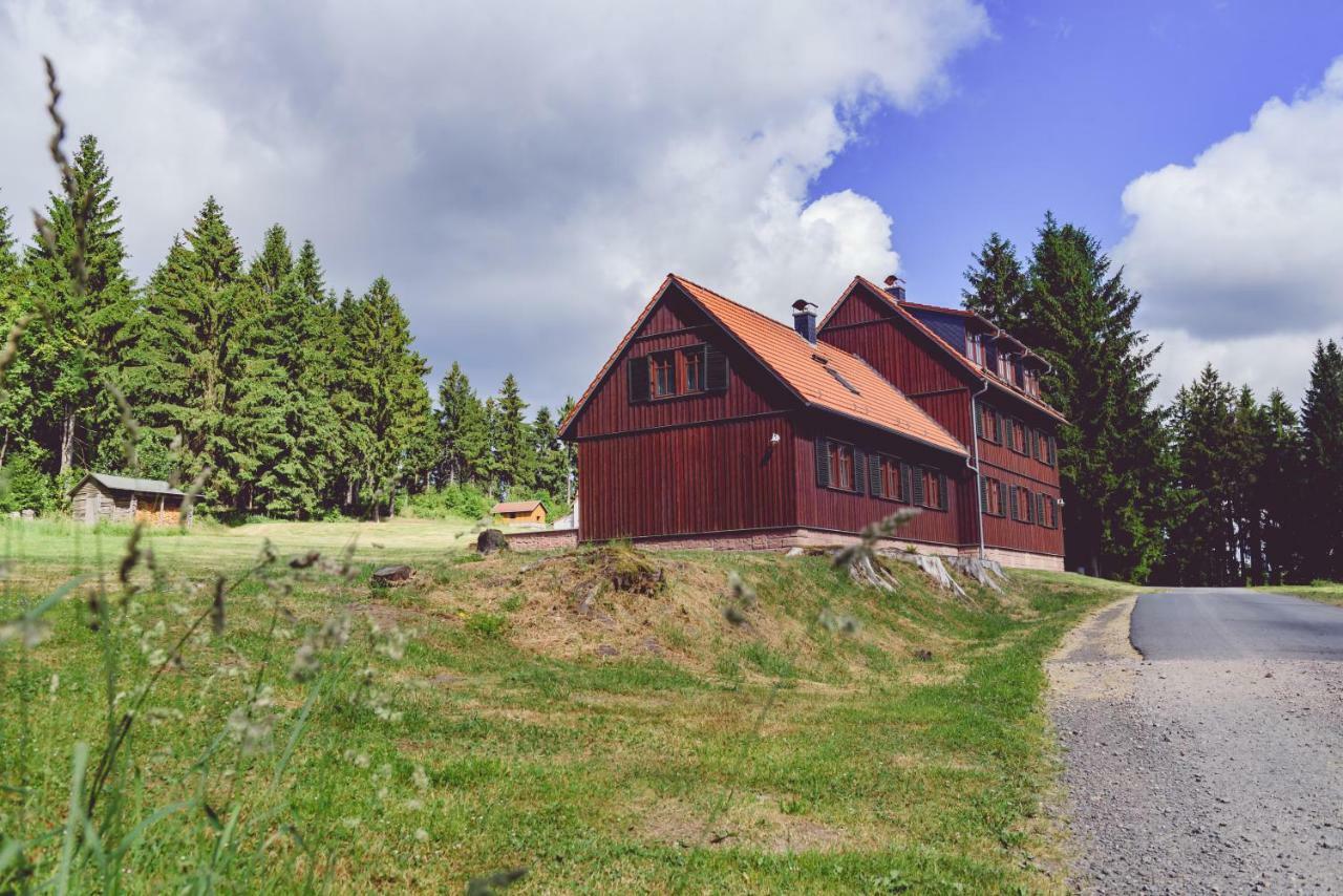 Hotel Und Berggasthof Spiessberghaus Фридрихрода Екстериор снимка