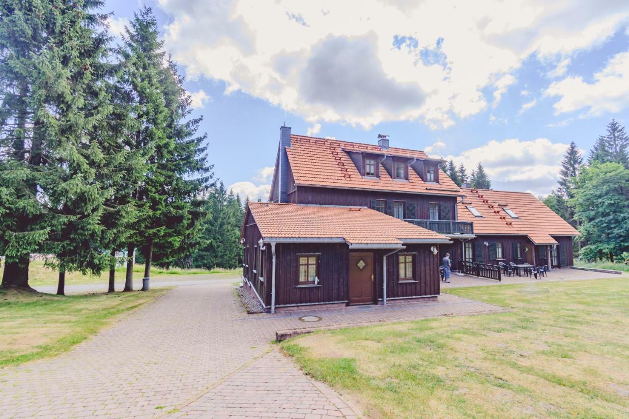 Hotel Und Berggasthof Spiessberghaus Фридрихрода Екстериор снимка