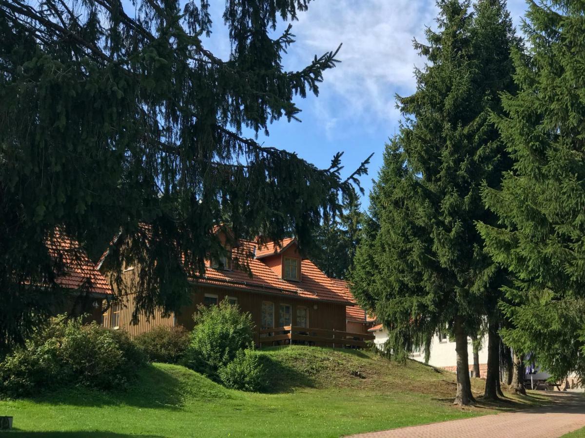 Hotel Und Berggasthof Spiessberghaus Фридрихрода Екстериор снимка